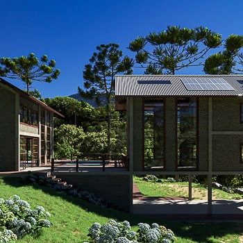 Projeto para construção de casa no alto da montanha